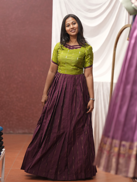 Brown Pleated skirt & top