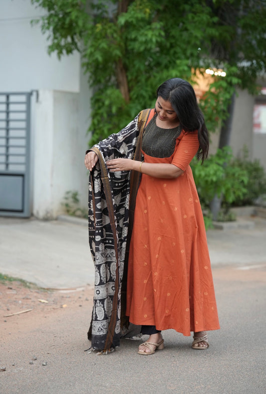 Terracotta Anarkali with black Kalamkari dupatta