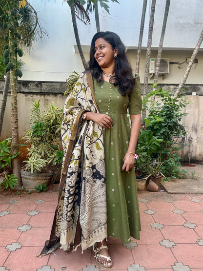 Vanya Ethnic Maxi Dress with Pen kalamkari Dupatta - Green