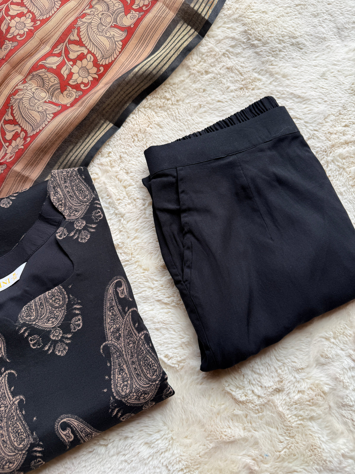 Black floral Butta Chandari 3 pcs Set
