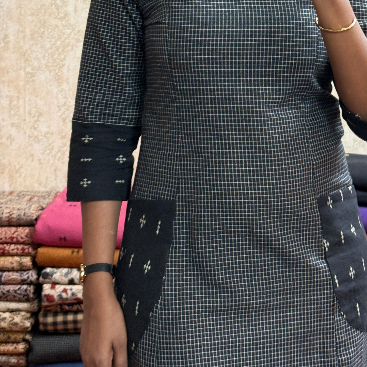 Black checks - Aline Kurti