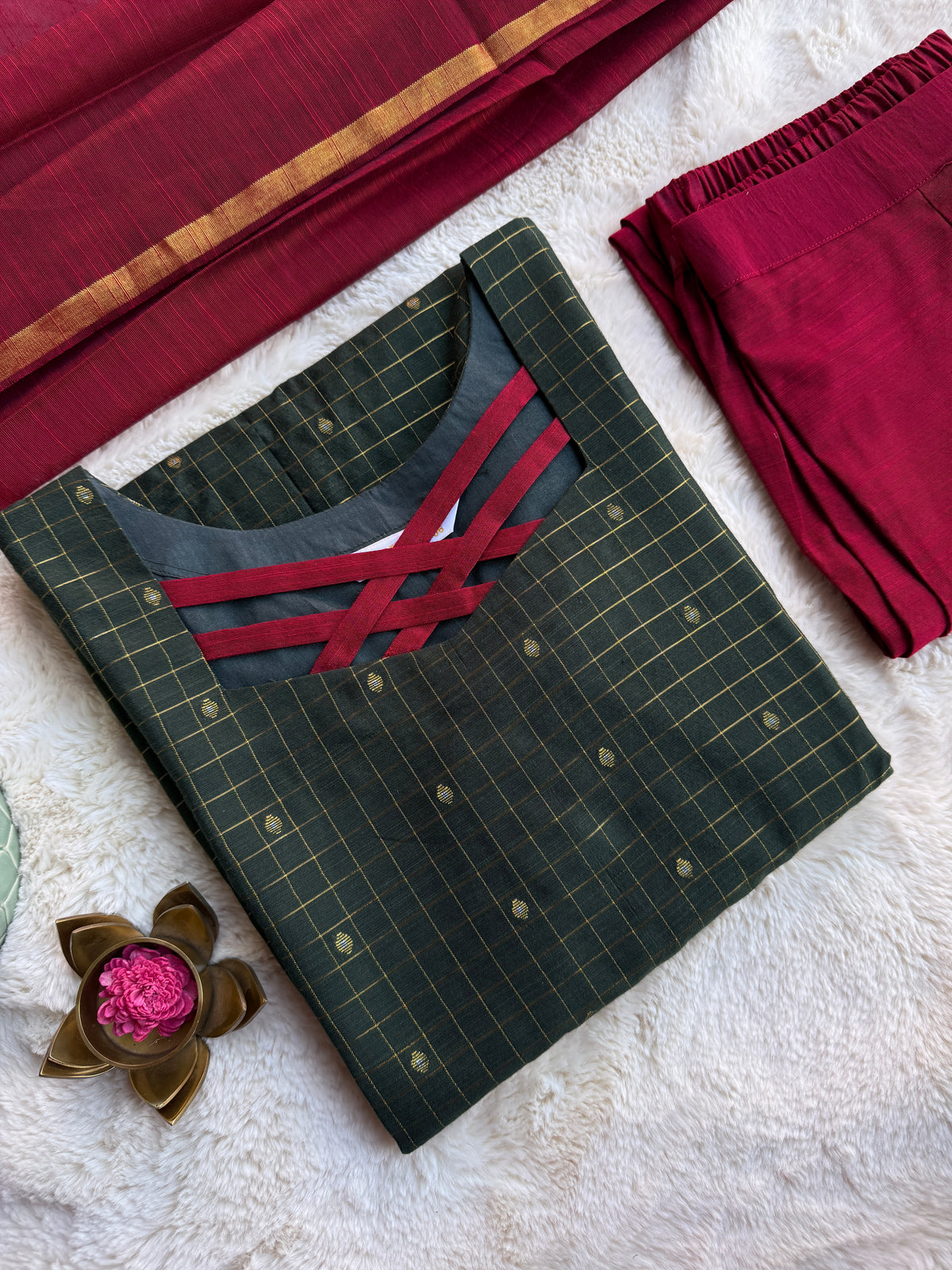 Green Checks Butta Raw silk 3 pcs Set