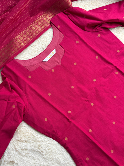Handloom cotton Pink Butta 3 pcs Set