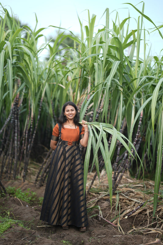Black strip with Rust Orange umbrella cut