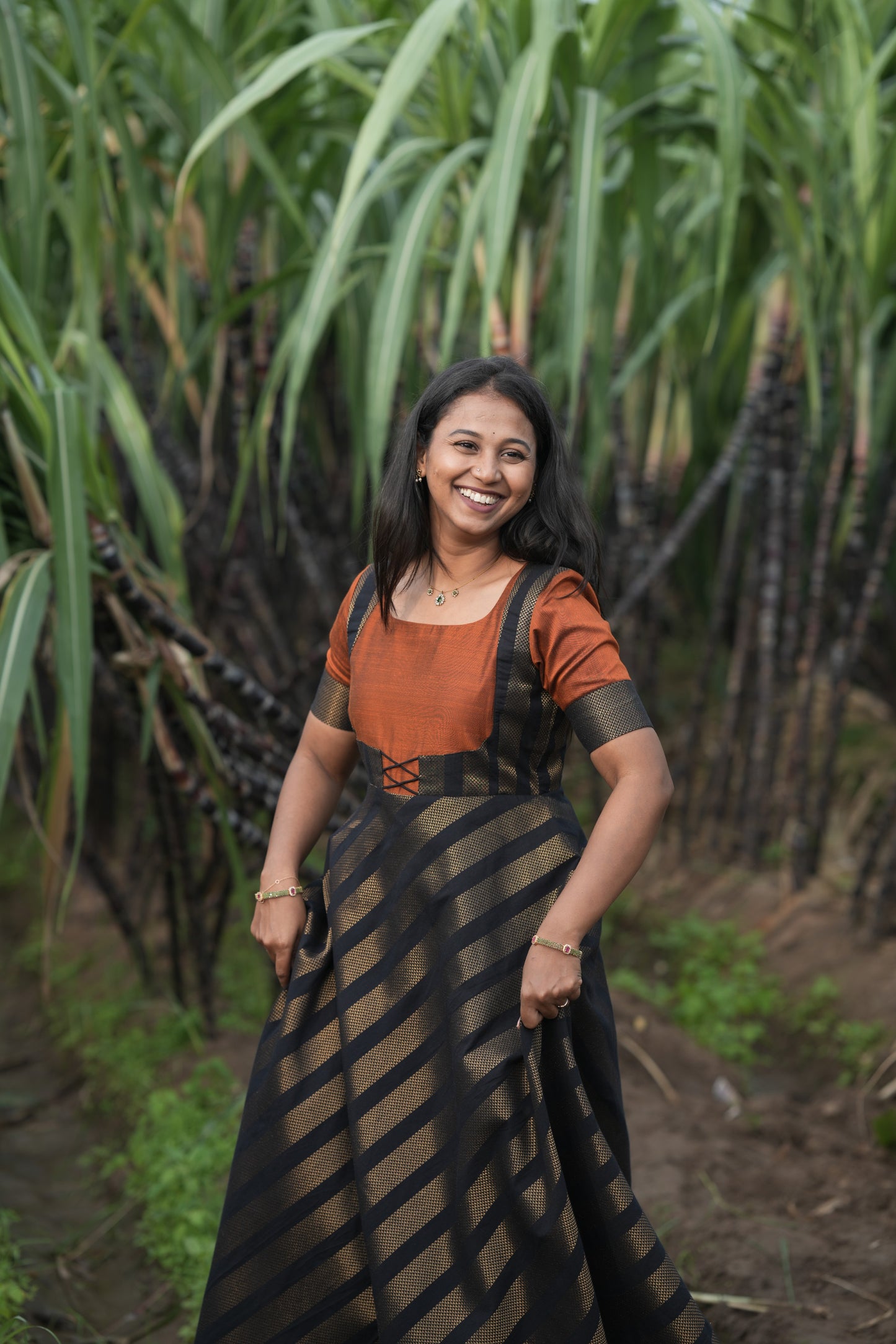 Black strip with Rust Orange umbrella cut