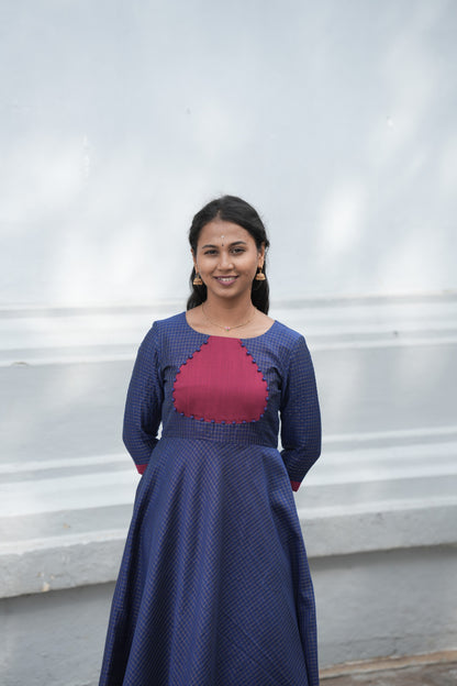 Deep Navy with U pattern Umbrella cut