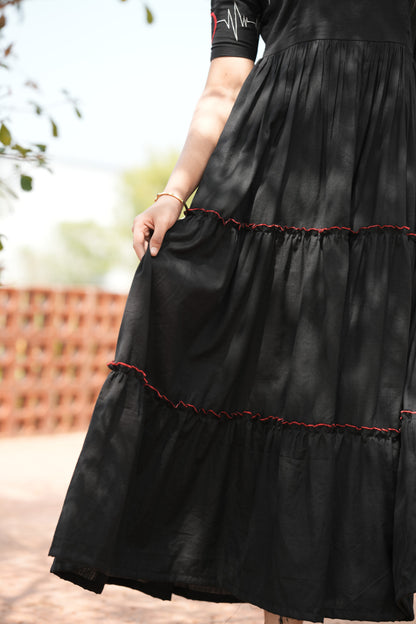 Black with Red lines Maxi