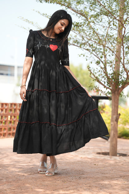 Black with Red lines Maxi